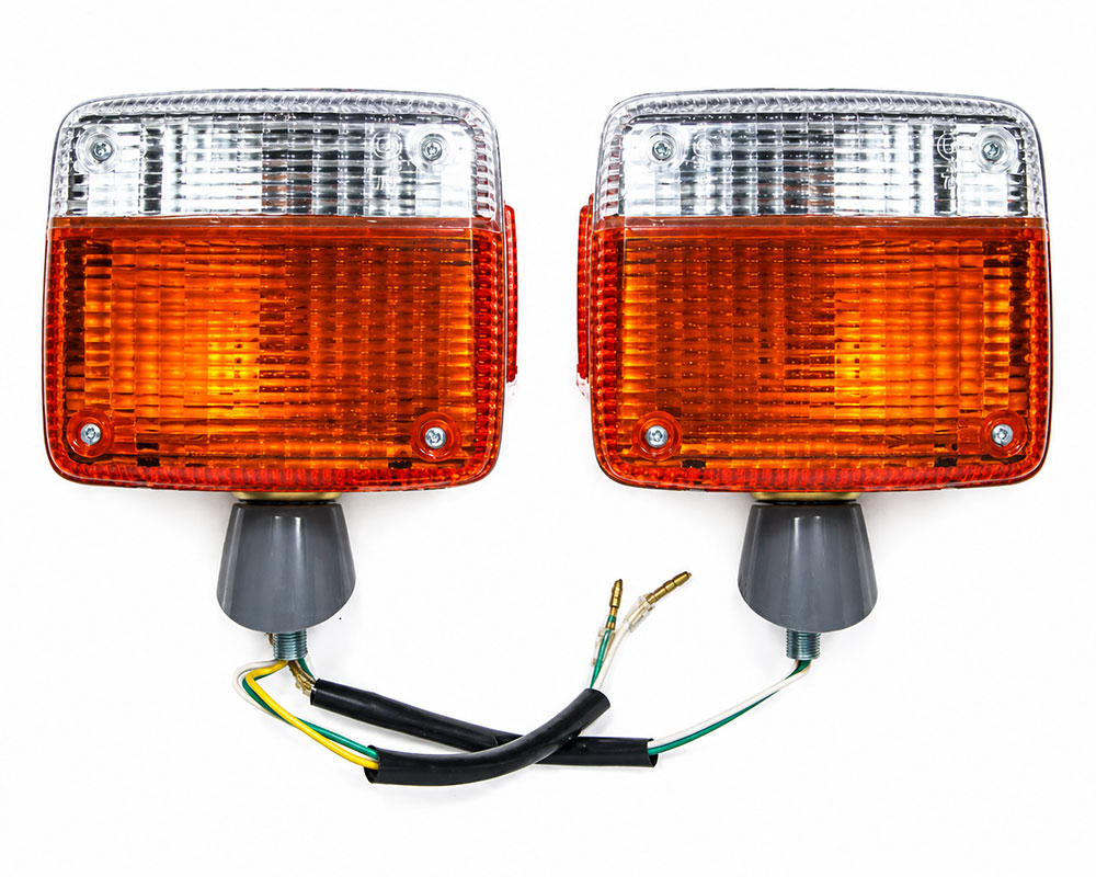 Front Turn Signal & Parking Light - for Toyota Land Cruiser FJ40 / FJ45 40 Series - Amber & Clear Lens - LH + RH Pair – OEM 81520-69027 / 81510-69027