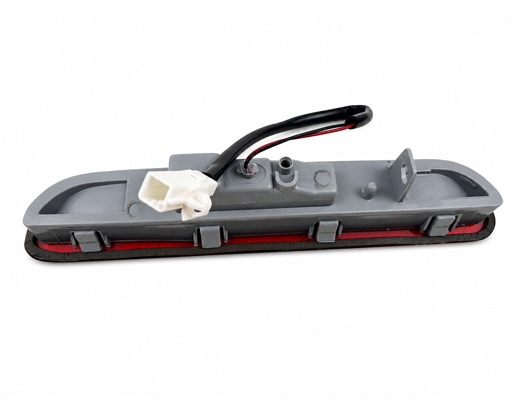 Center Stop Lamp - Third Brake Light - Commuter 2004 additional view 3