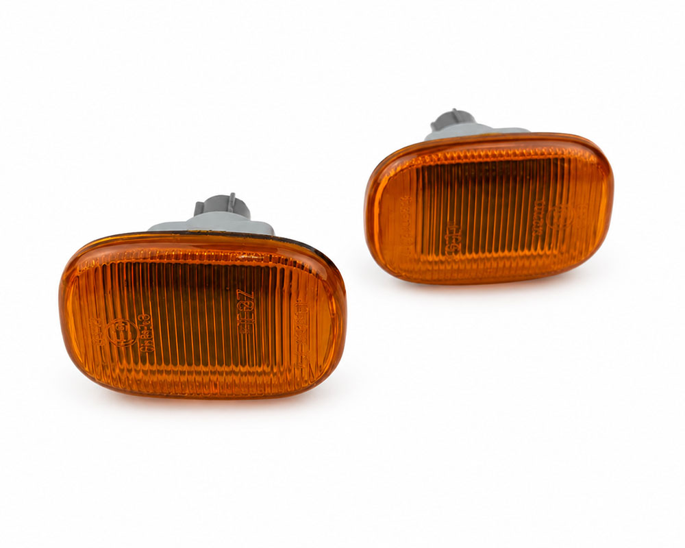 Side Marker Turn Signal Light Pair - Vigo Champ 12 - Amber Lens OEM 81730-02040