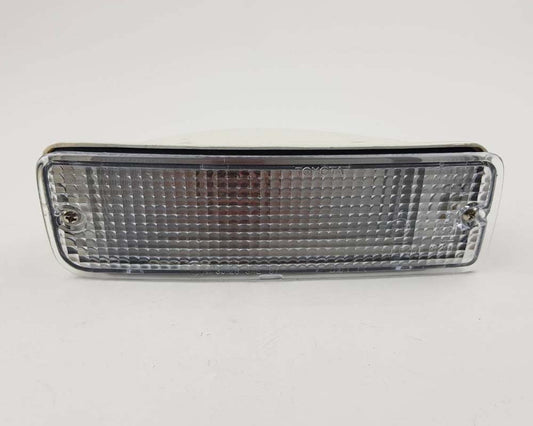 Front Bumper Turn Signal Light Left Hand (LH) for 1979–1981 Toyota Hilux RN30 / RN40 Pickup OEM 81520-39315