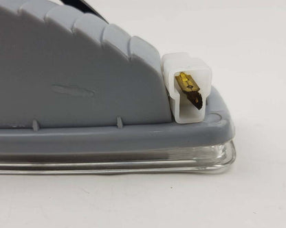 Front Bumper Turn Light 2 Wire Crystal Style - LN85 - RH – OEM 81510-35090