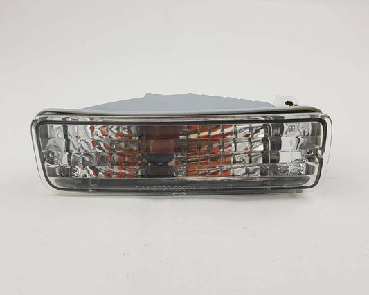 Front Bumper Turn Signal Light Left Hand (LH) for 1979–1981 Toyota Hilux RN30 / RN40 Pickup OEM 81520-39315