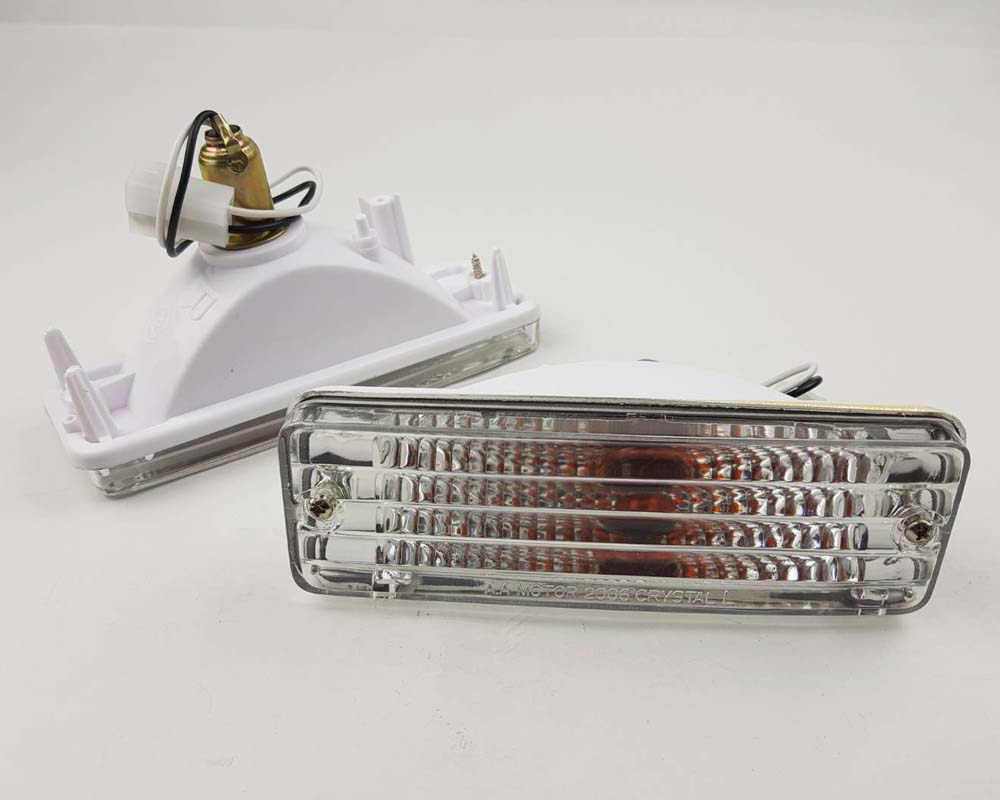 Front Bumper Turn Light - LN50 56 60 - Crystal Style - LH-RH – OEM 81520-89125 / 81510-89125
