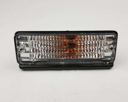 Front Bumper Turn Signal Light Left Hand (LH) for 1979–1981 Toyota Hilux RN30 / RN40 Pickup OEM 81520-39315